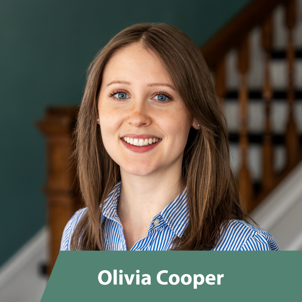 Olivia Cooper headshot, Operations Manager at Hess Financial